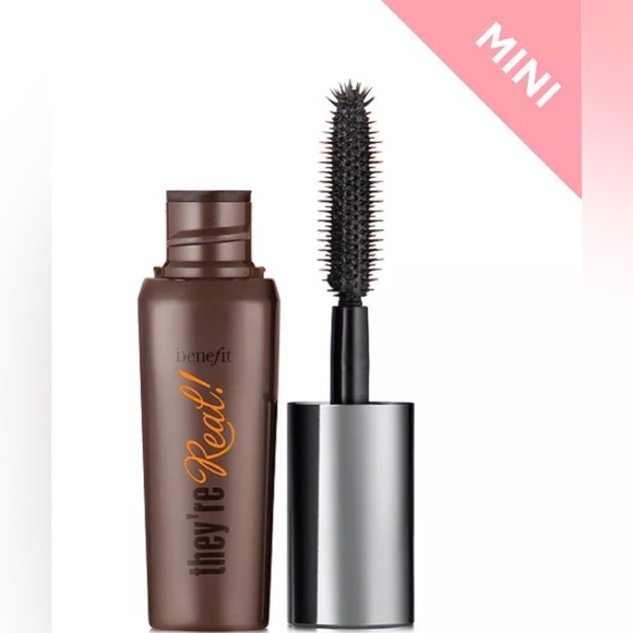 Benefit❣️ - Picture 2 of 9